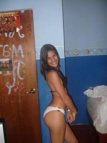 Gloryhole milf.
